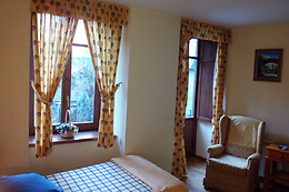 CASA ES NERES