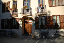 CASA ES NERES