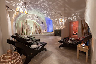 Massaggio relax con accesso all'area benessere presso l'Hotel Relais Al Convento in provincia di La Spezia