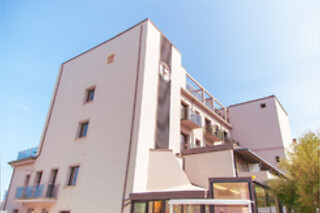 Un soggiorno di due notti accompagnate da due deliziose cene presso il Ferretti Beach Hotel a Rimini