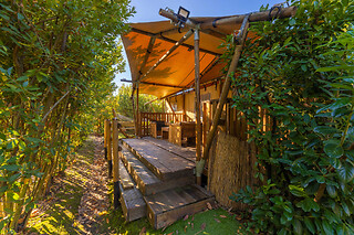 Soggiorno relax di una notte in Glamping in provincia di Pisa