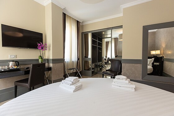 Online Booking EPS - photo 1