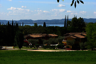 Soggiorno benessere di due notti con cena presso Poiano Resort sul Lago di Garda