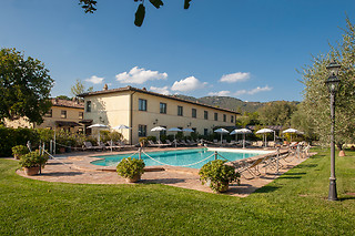 Soggiorno di 2 notti tra gusto e benessere a Perugia presso il Relais dell'Olmo