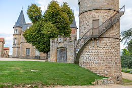 Domaines et Château de Valinches