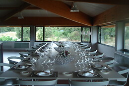 BODEGAS PAGO DE LARRAINZAR