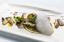 RESTAURANT SUIS