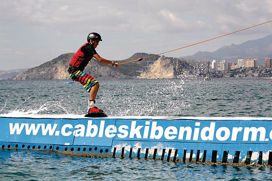 CABLE SKI BENIDORM - photo 0