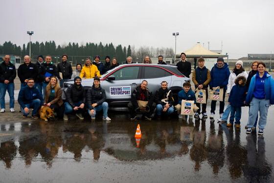 DRIVING MOTOR SPORT - photo 4