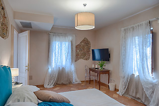 Due notti con colazione all'Antica Quercia Villa & Spa a Chianciano Terme, in provincia di Siena