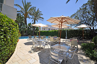 Soggiorno di una notte con colazione presso AraInn Resort in provincia di Lecce